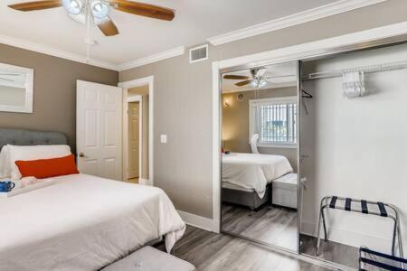 Awesome 3Br 2Bth 1 Block To Beach C2 Newport Beach Exterior photo