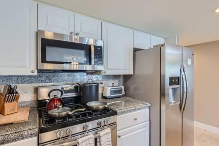 Awesome 3Br 2Bth 1 Block To Beach C2 Newport Beach Exterior photo